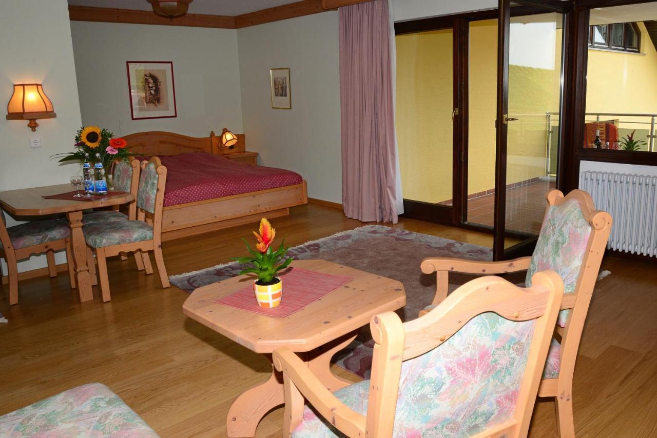 Residence Am Weinberg / Travellers Hotelbetriebs Gmbh Засбахвалден Екстериор снимка