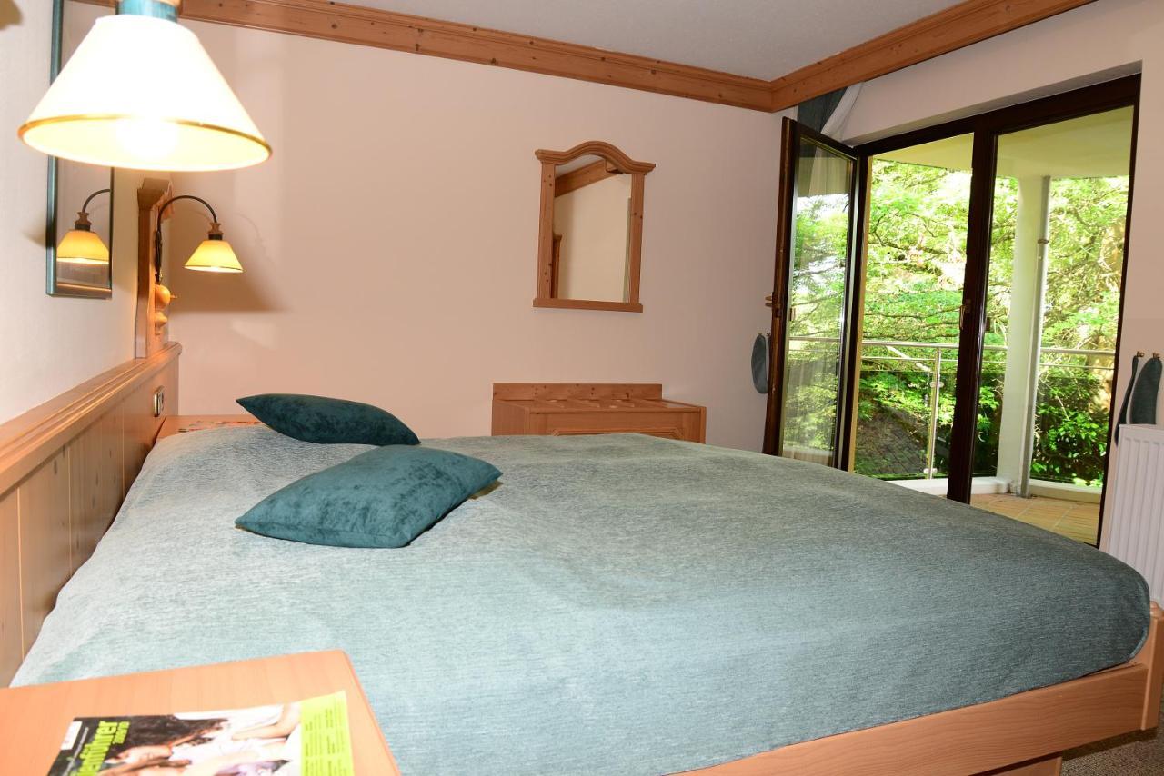 Residence Am Weinberg / Travellers Hotelbetriebs Gmbh Засбахвалден Екстериор снимка
