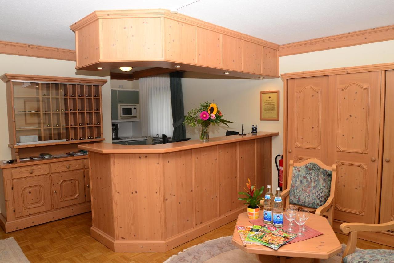 Residence Am Weinberg / Travellers Hotelbetriebs Gmbh Засбахвалден Екстериор снимка